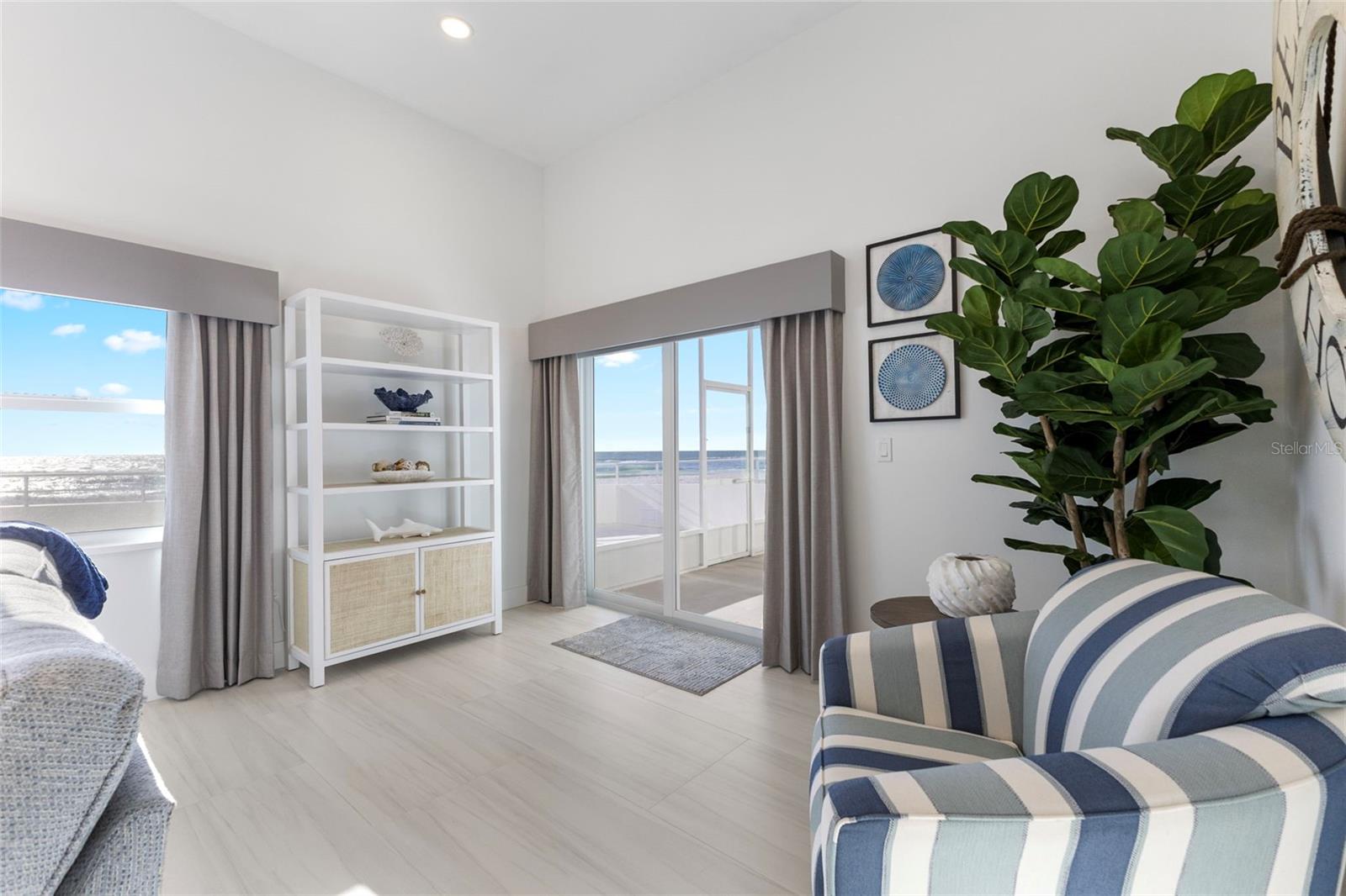 Image 24 of 62 For 1750 Benjamin Franklin Drive 1d