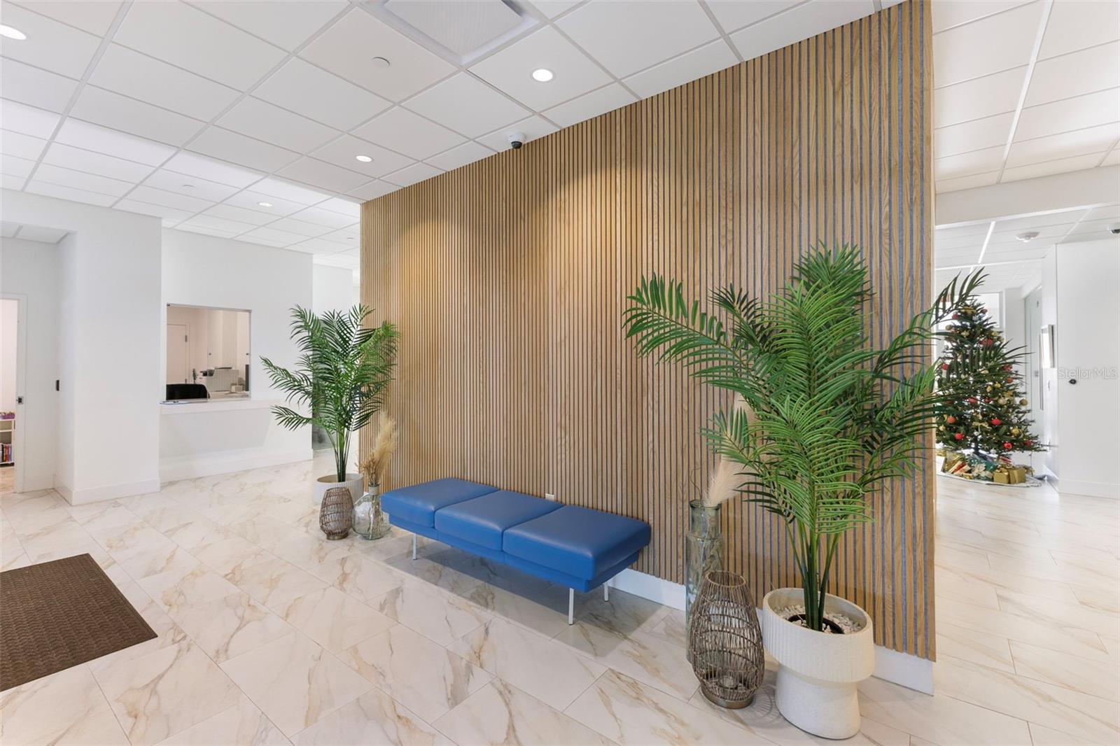 Image 49 of 62 For 1750 Benjamin Franklin Drive 1d