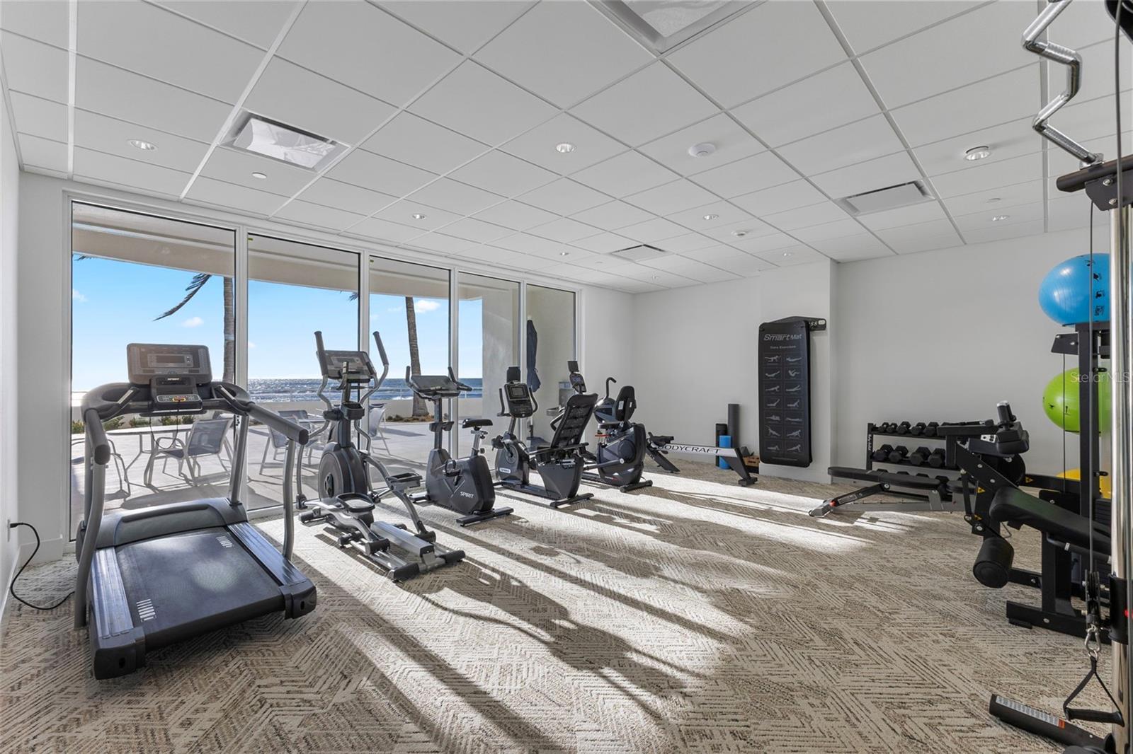 Image 53 of 62 For 1750 Benjamin Franklin Drive 1d