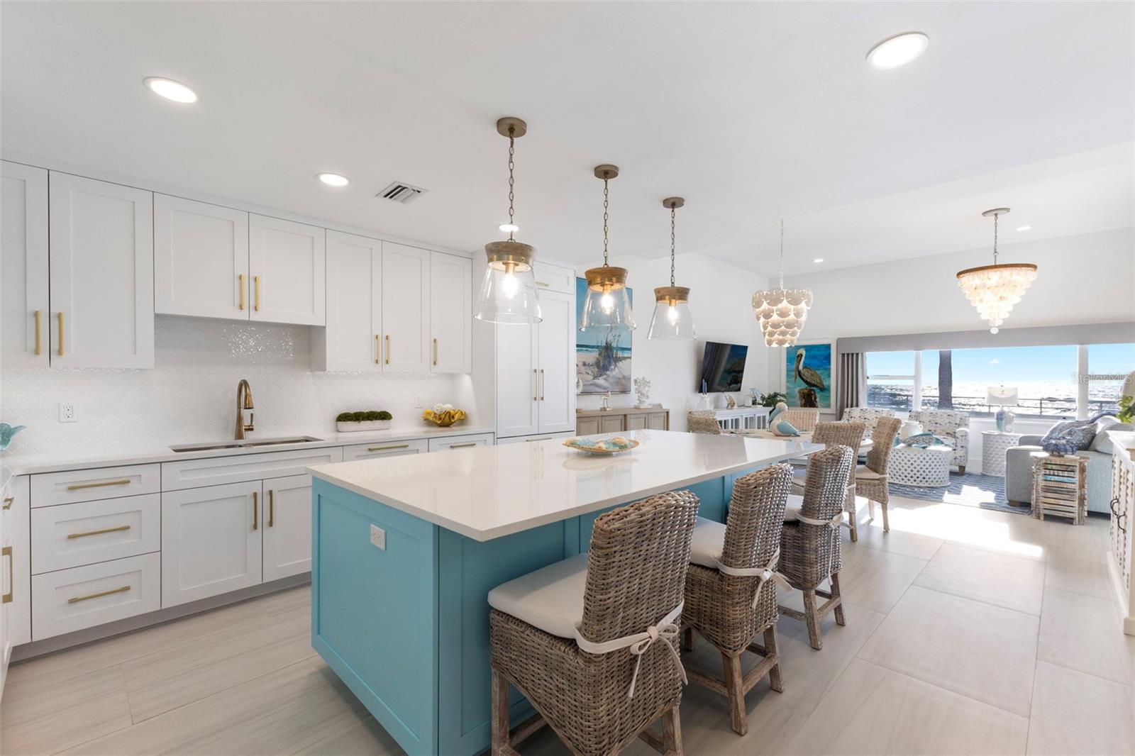 Image 7 of 62 For 1750 Benjamin Franklin Drive 1d