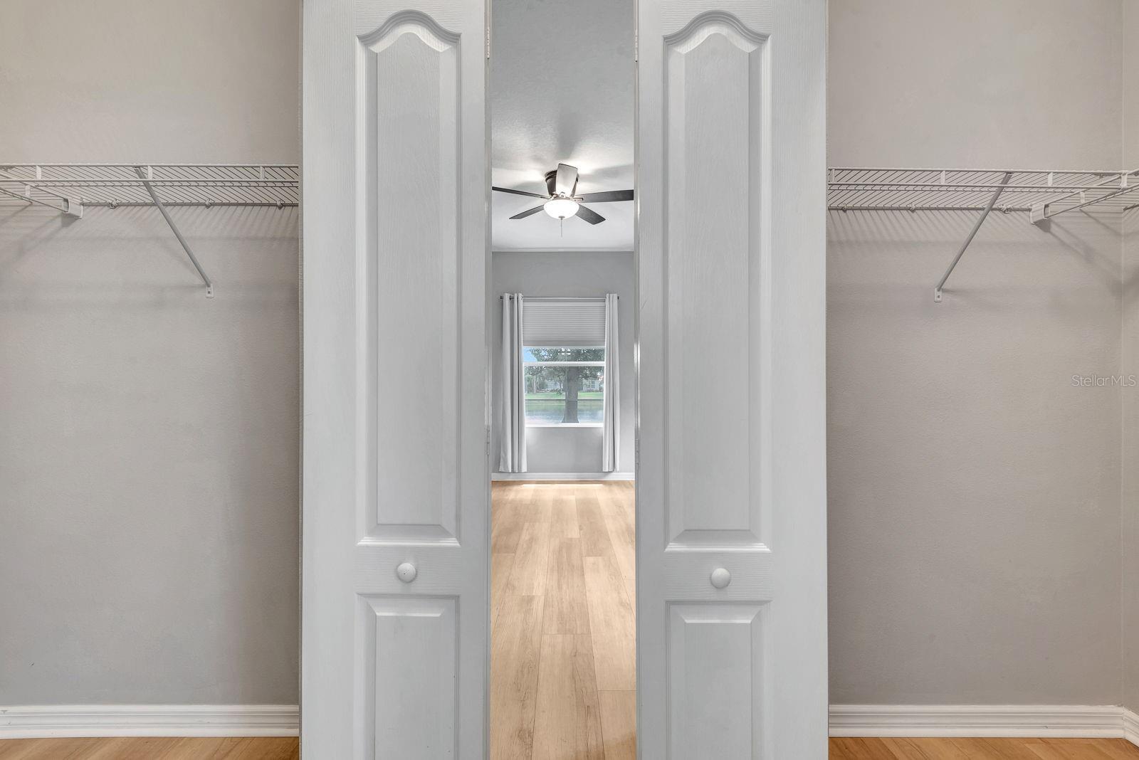 Image 18 of 84 For 5005 Torrey Pines Run