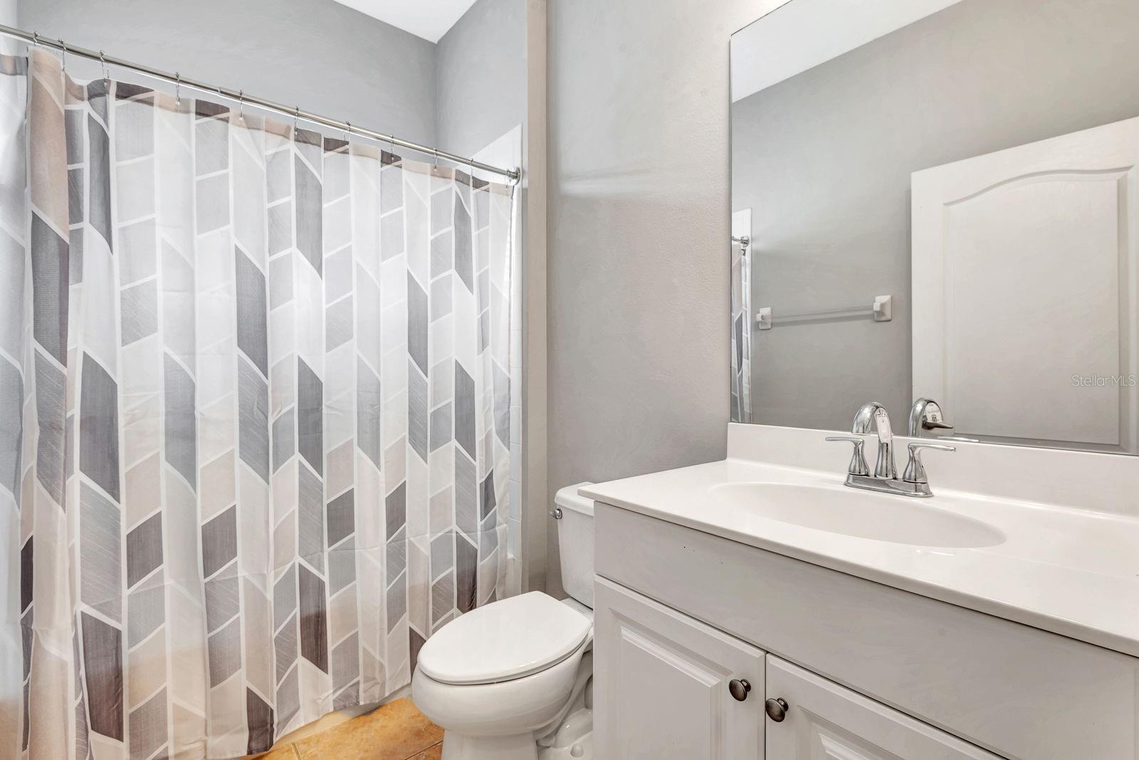 Image 23 of 84 For 5005 Torrey Pines Run