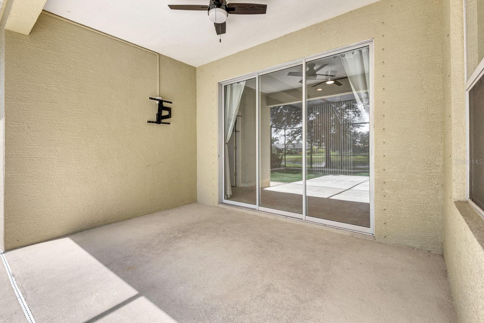 Image 30 of 84 For 5005 Torrey Pines Run