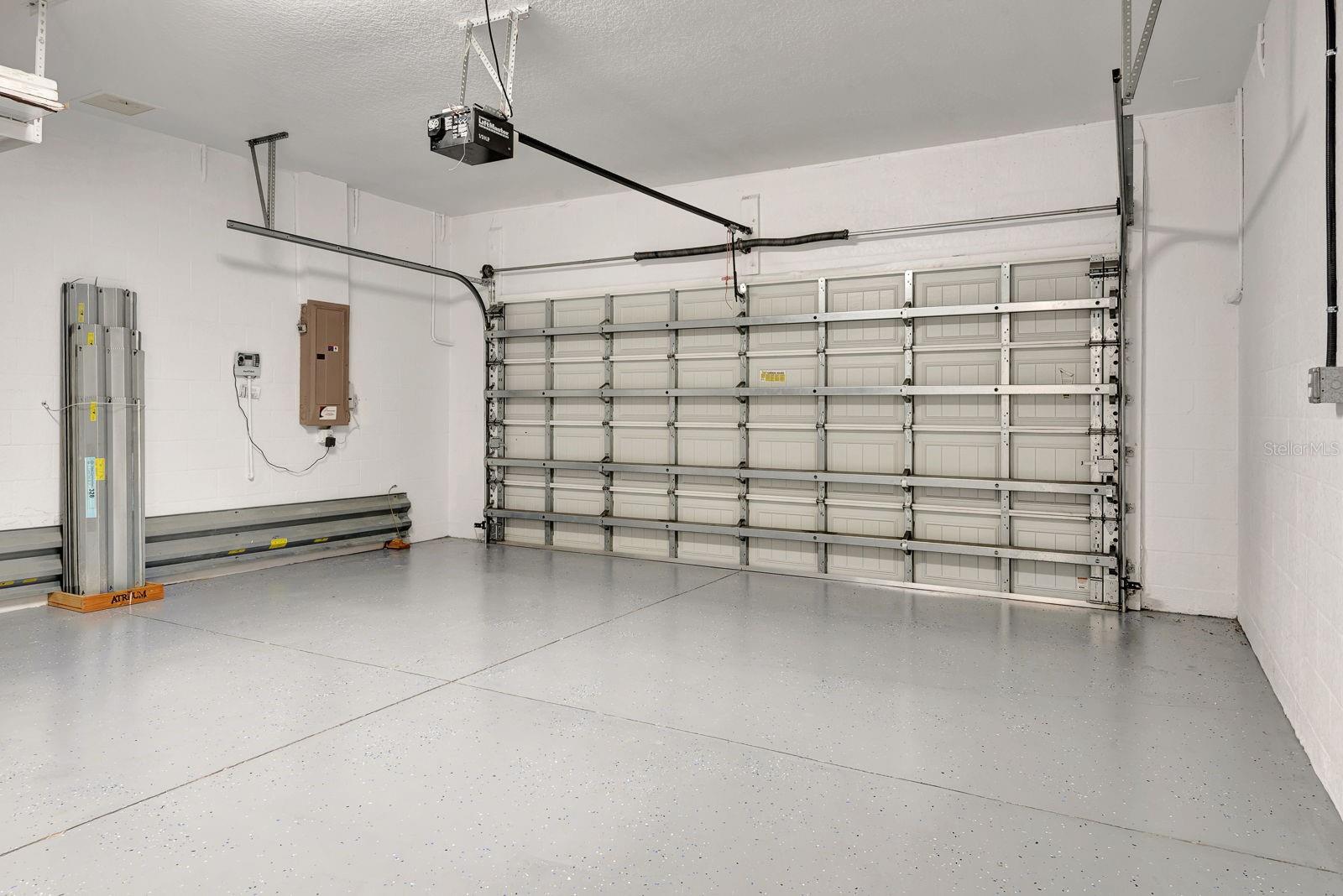 Image 38 of 84 For 5005 Torrey Pines Run