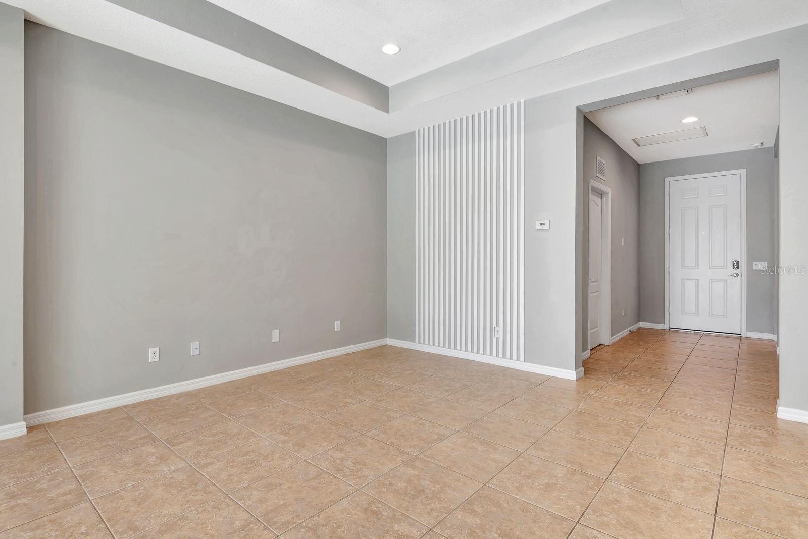 Image 41 of 84 For 5005 Torrey Pines Run