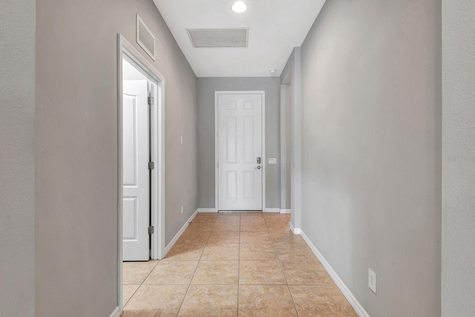 Image 49 of 84 For 5005 Torrey Pines Run