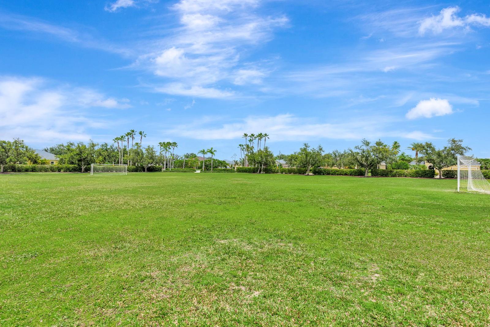 Image 80 of 84 For 5005 Torrey Pines Run