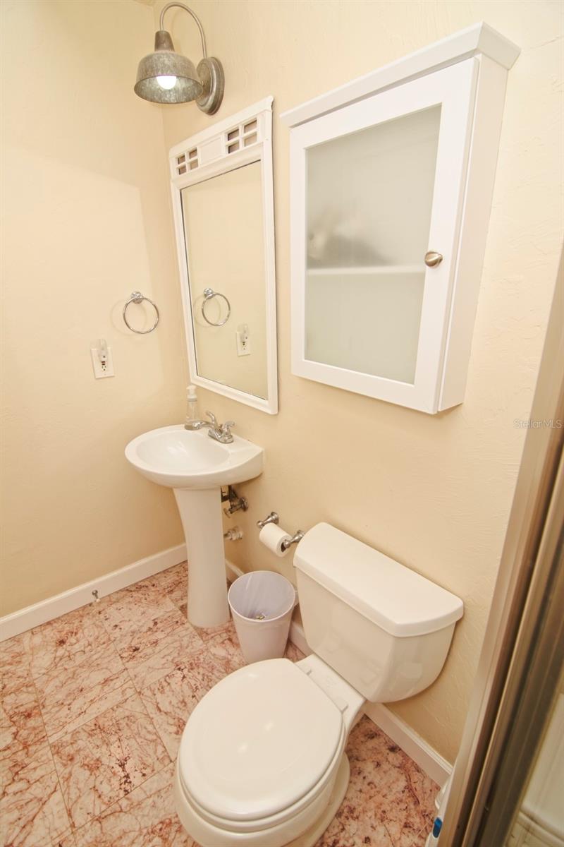 Image 13 of 25 For 2219 Avenue C