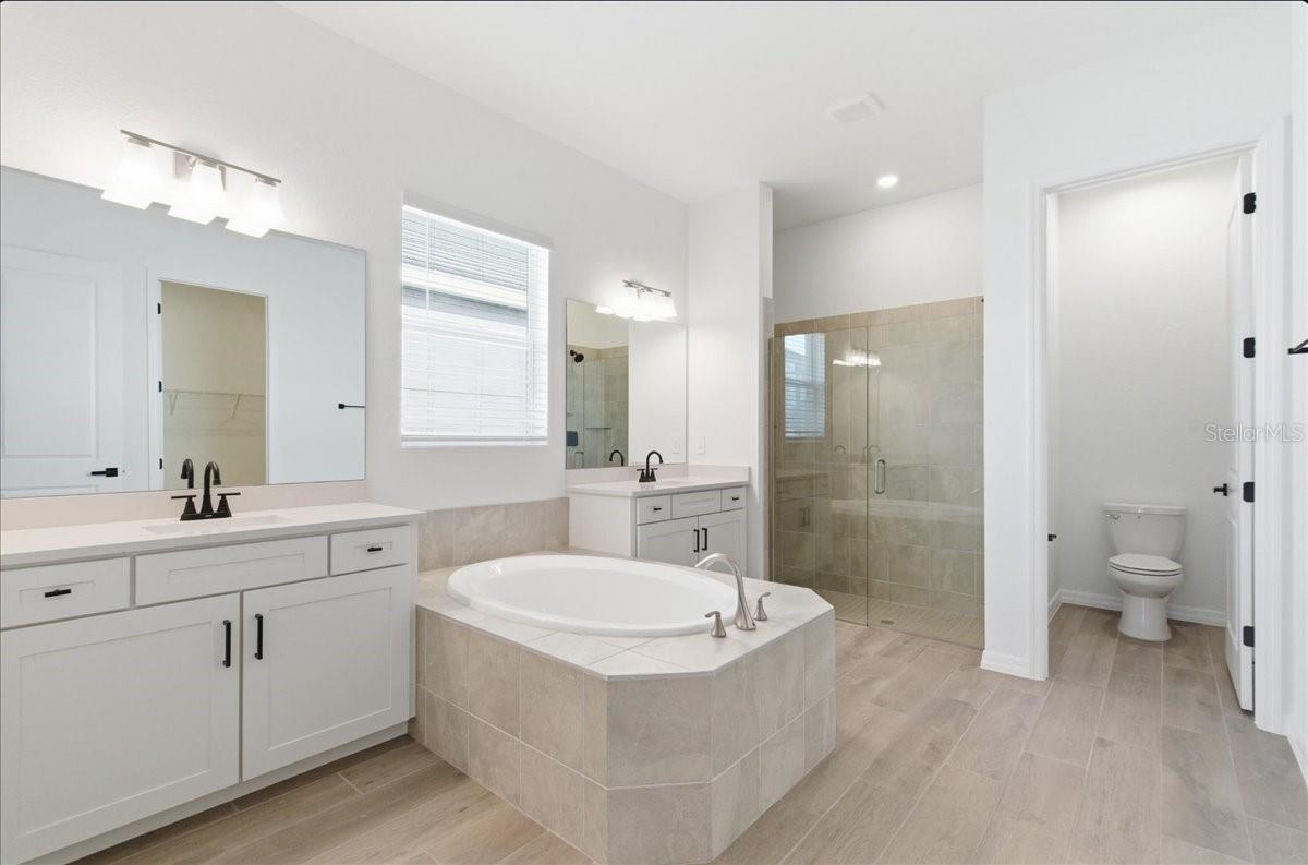 Image 13 of 29 For 5522 Lightning Whelk Lane