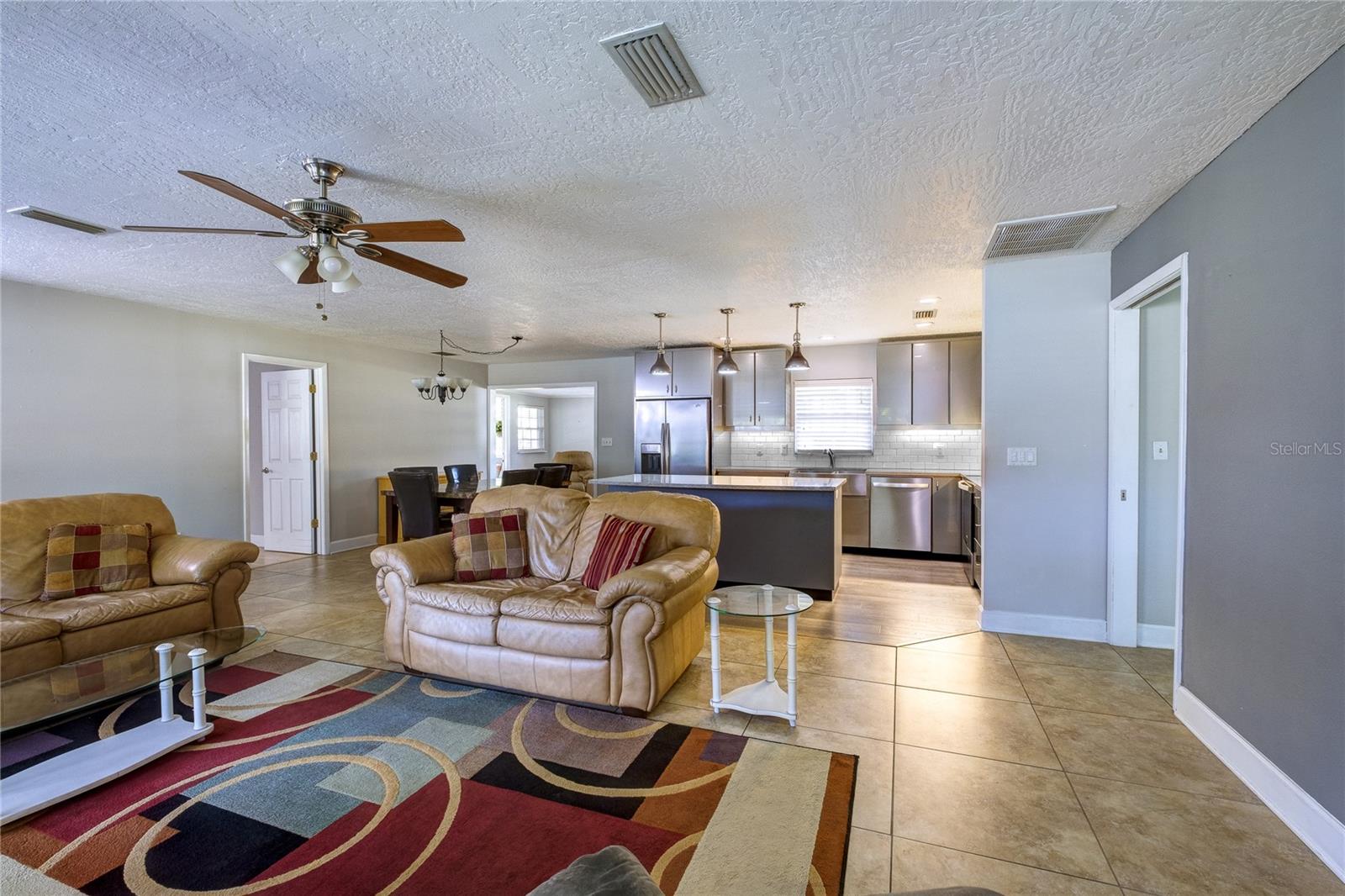 Image 12 of 44 For 1012 66th Street E