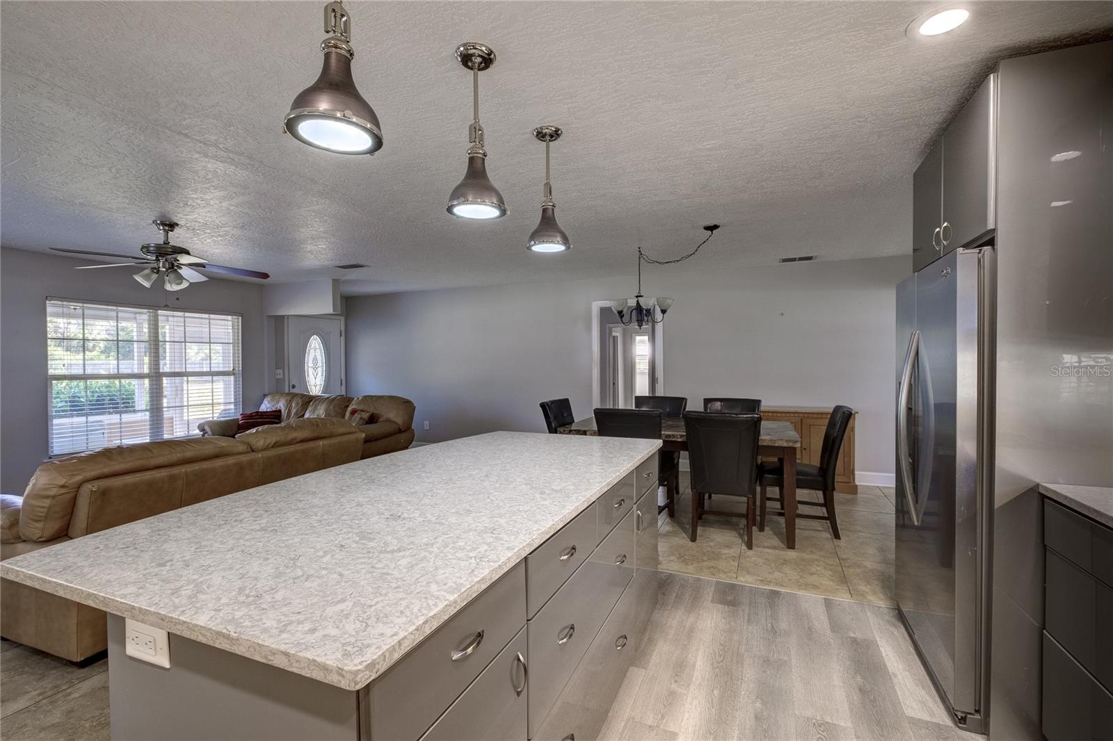 Image 19 of 44 For 1012 66th Street E