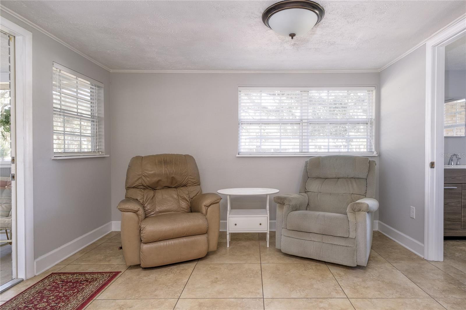 Image 33 of 44 For 1012 66th Street E