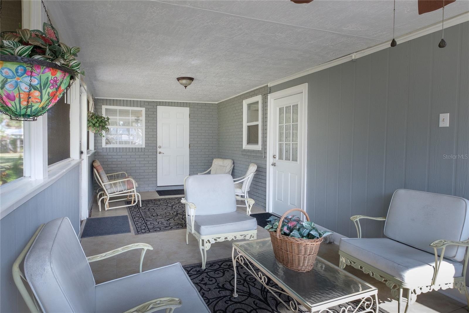 Image 37 of 44 For 1012 66th Street E