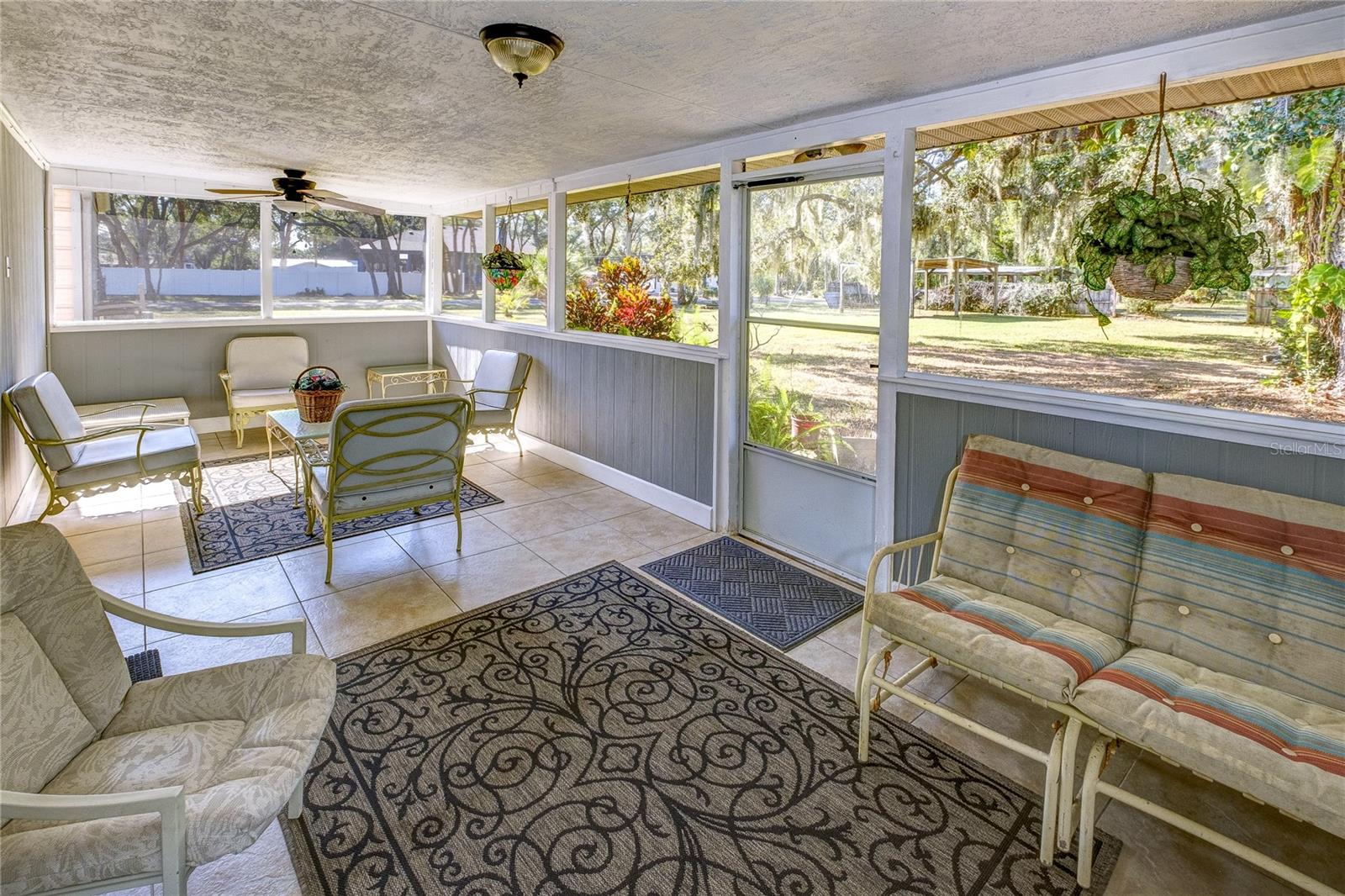 Image 39 of 44 For 1012 66th Street E