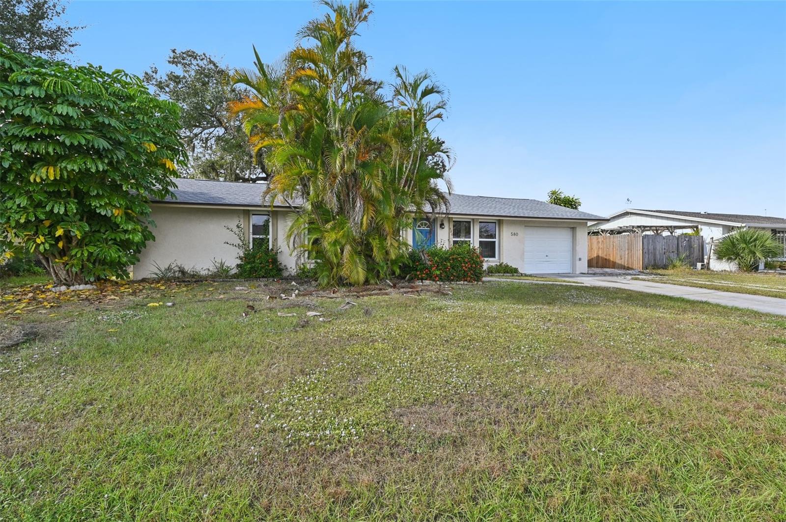 Image 2 of 29 For 580 Skylark Lane Nw