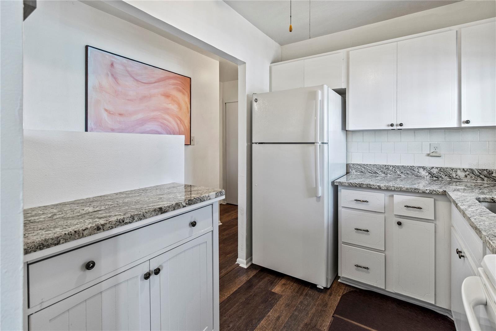 Image 24 of 36 For 5919 Garden Lane H35