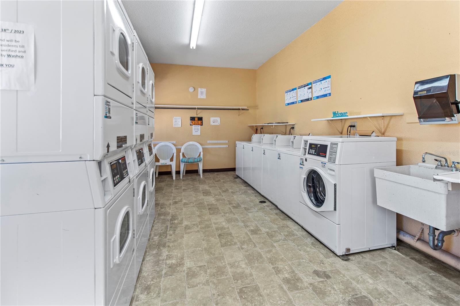 Image 31 of 36 For 5919 Garden Lane H35