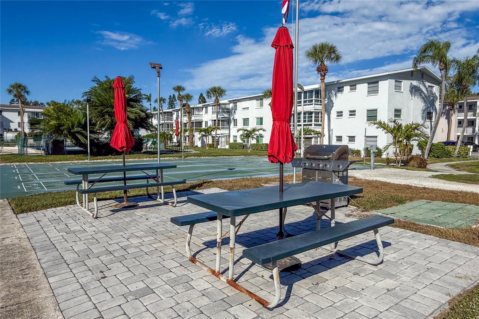 Image 34 of 36 For 5919 Garden Lane H35