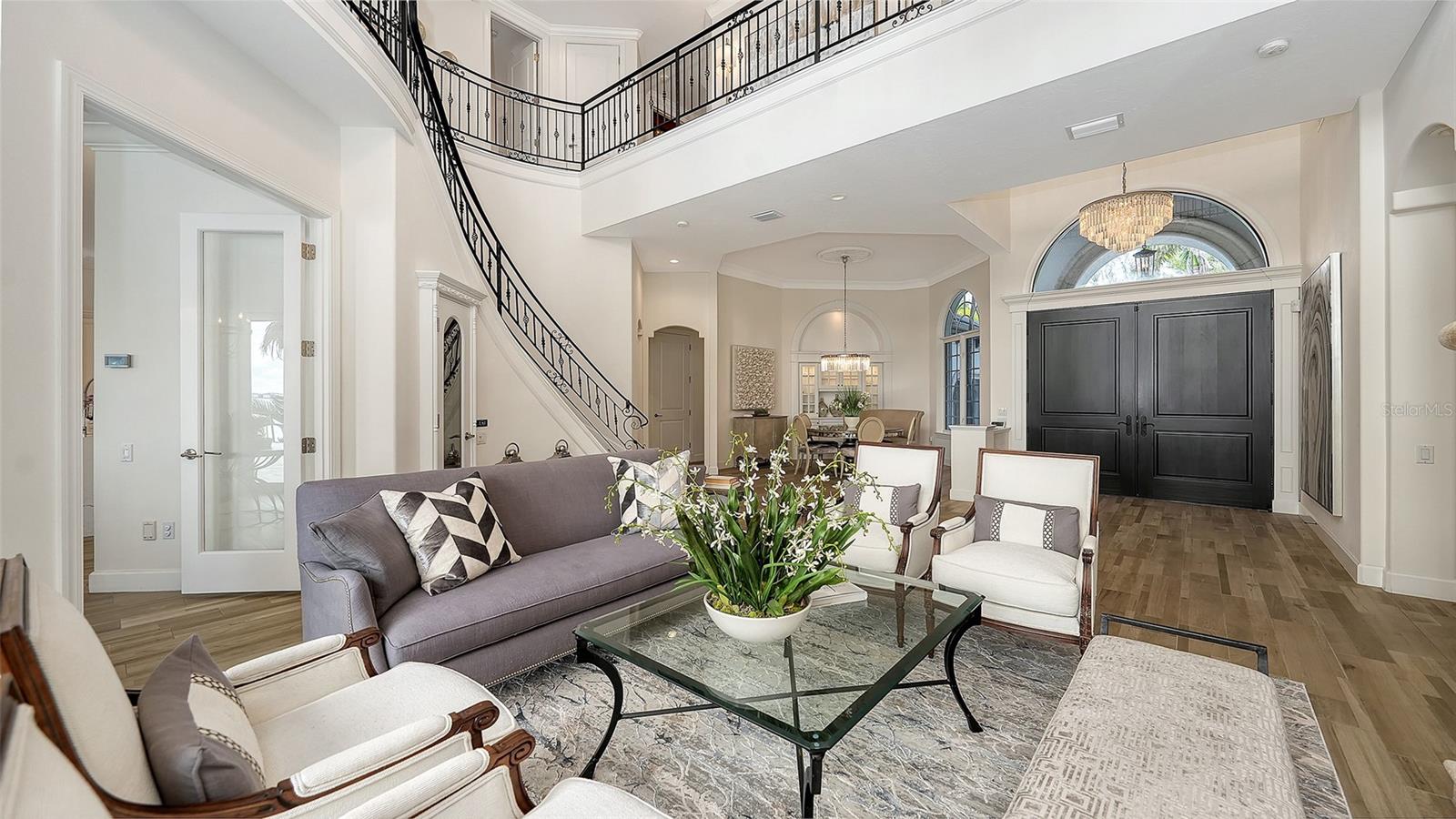 Image 21 of 99 For 1418 John Ringling Parkway