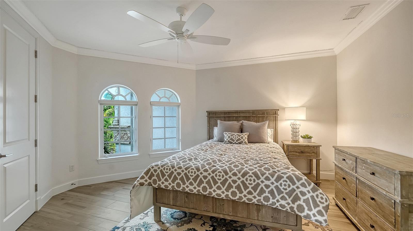 Image 73 of 99 For 1418 John Ringling Parkway