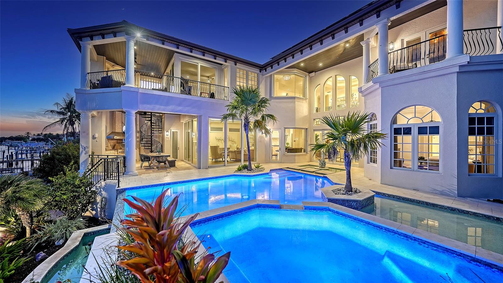 Image 85 of 99 For 1418 John Ringling Parkway