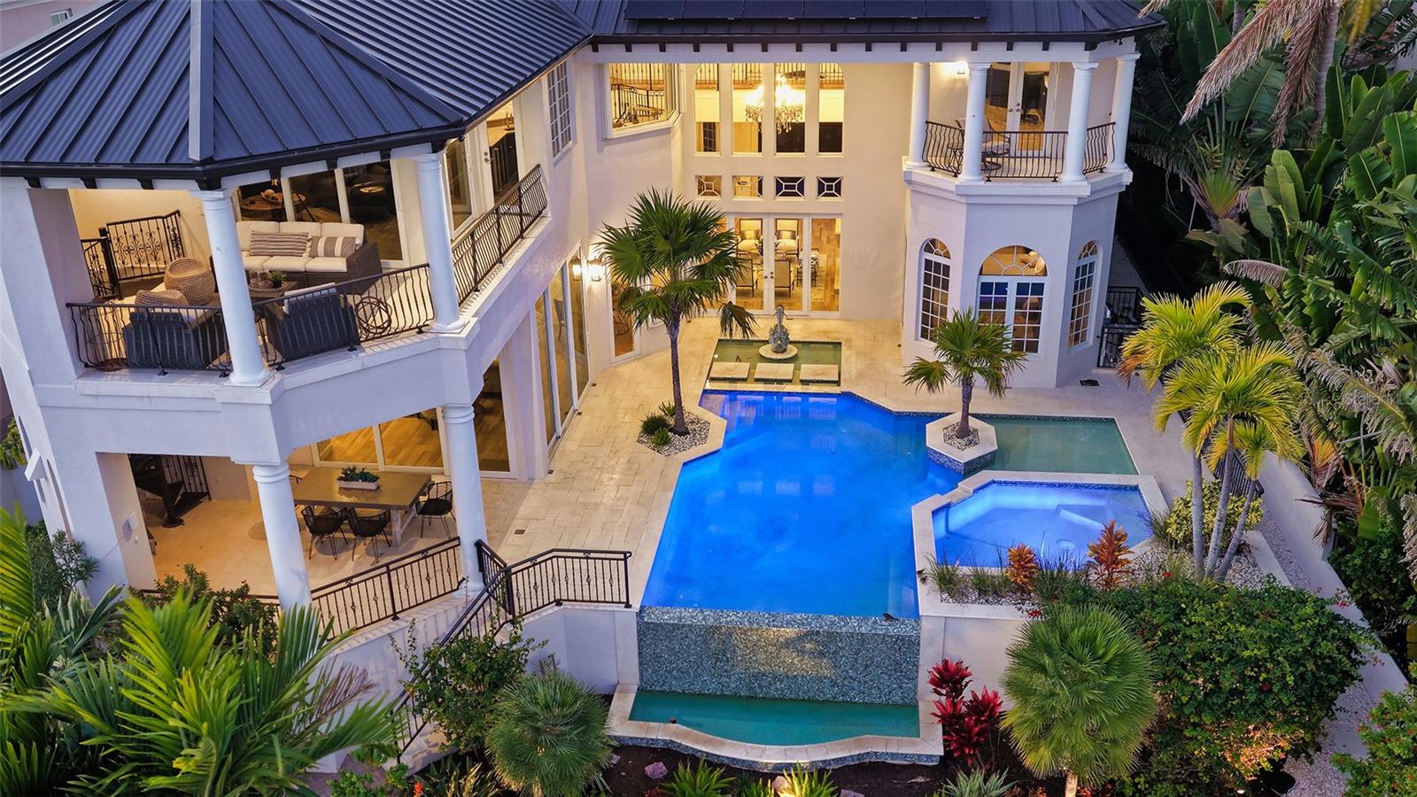 Image 91 of 99 For 1418 John Ringling Parkway