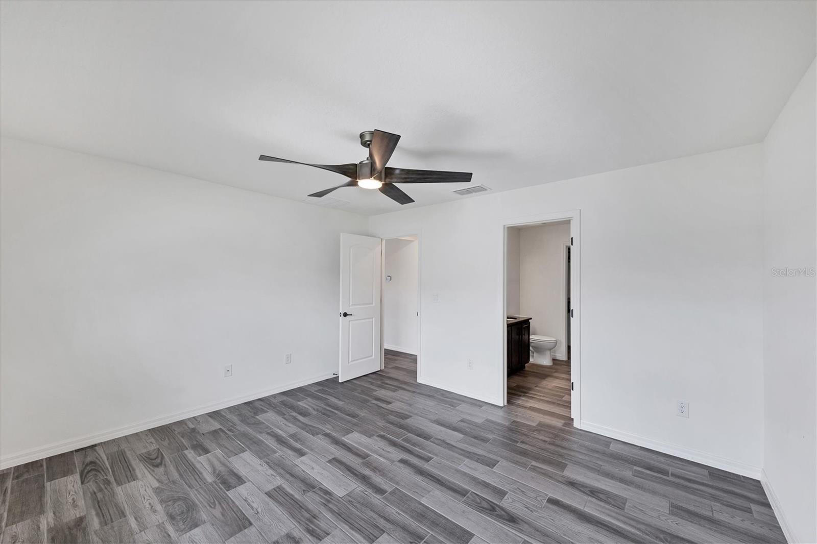 Image 13 of 29 For 7335 34th Court E