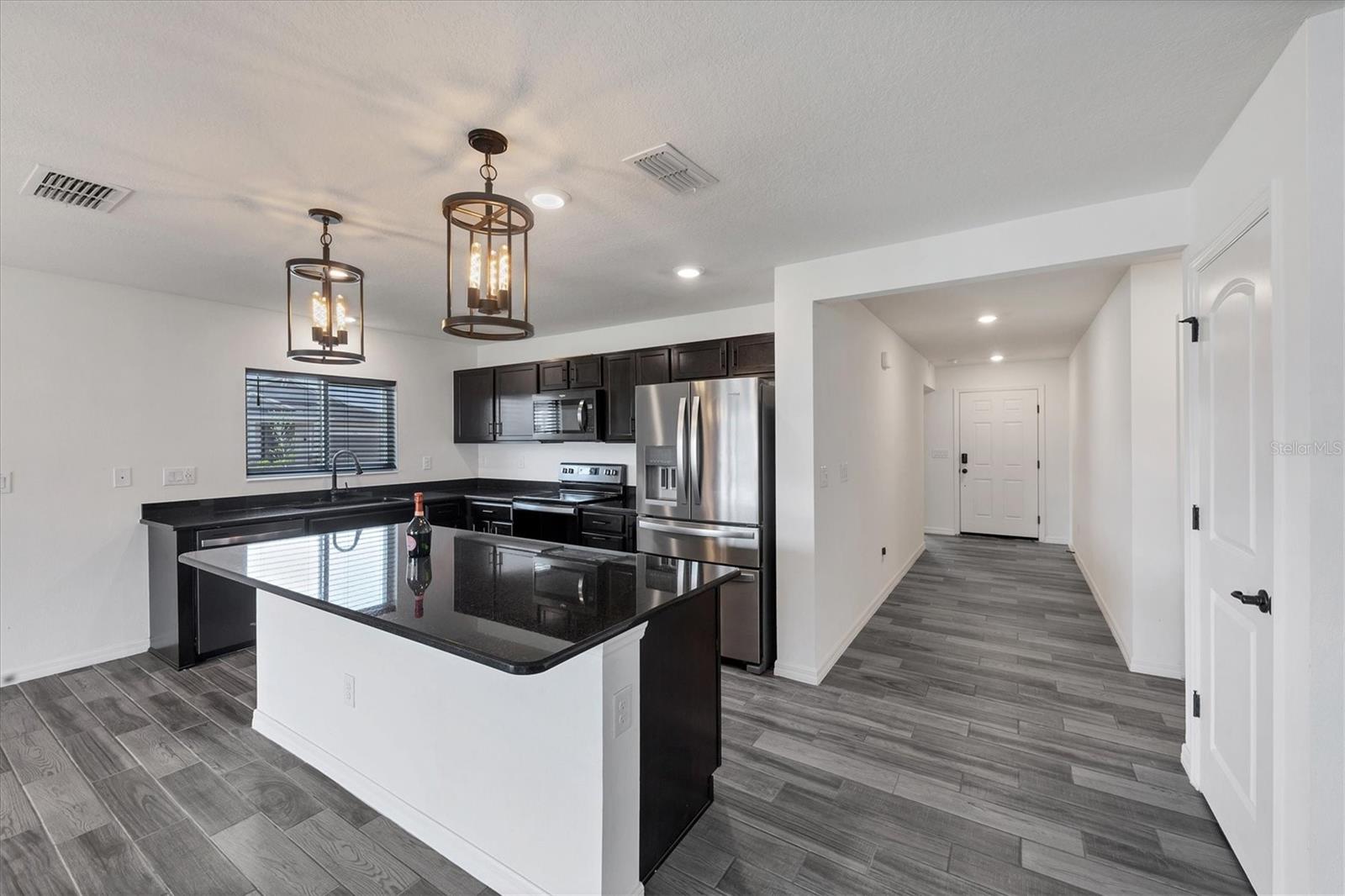 Image 5 of 29 For 7335 34th Court E