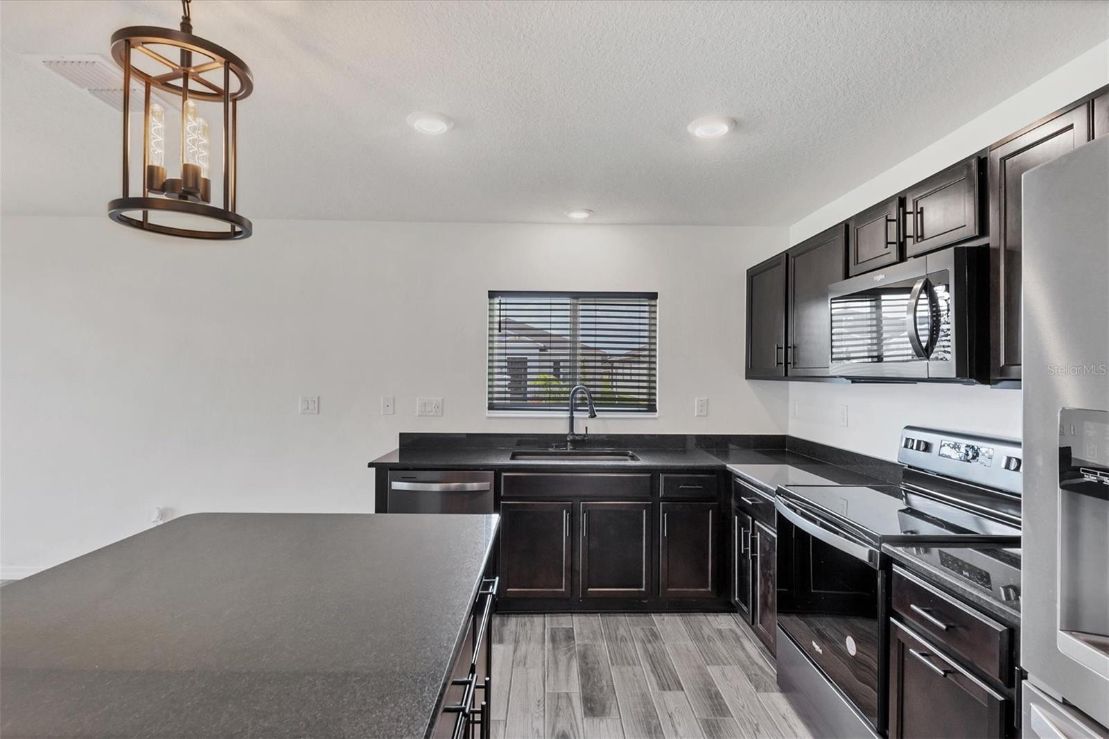 Image 7 of 29 For 7335 34th Court E