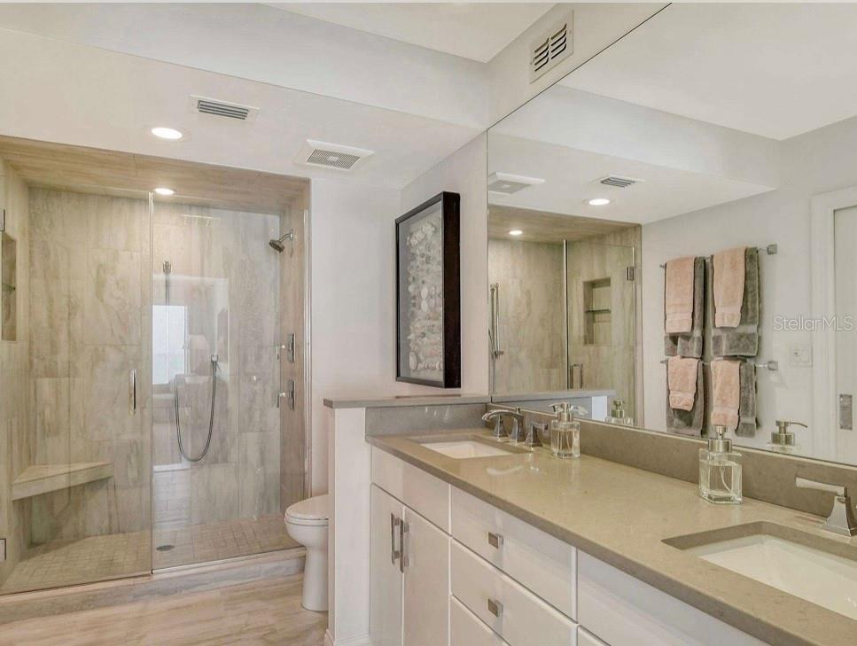 Image 11 of 24 For 2525 Gulf Of Mexico Drive 12f