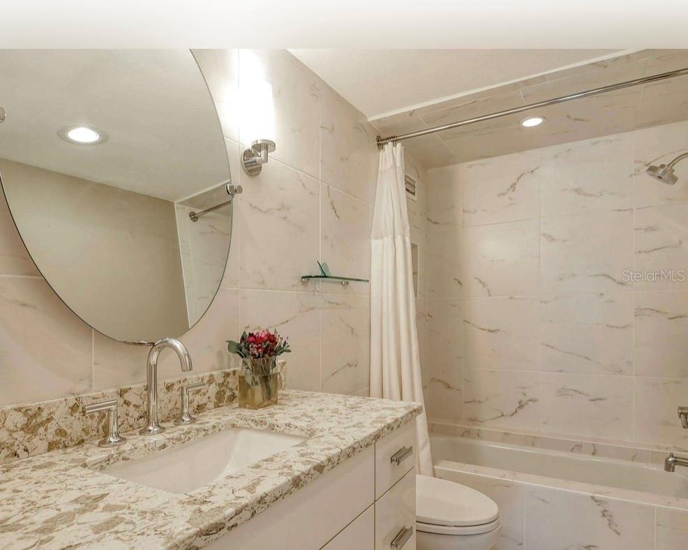 Image 15 of 24 For 2525 Gulf Of Mexico Drive 12f