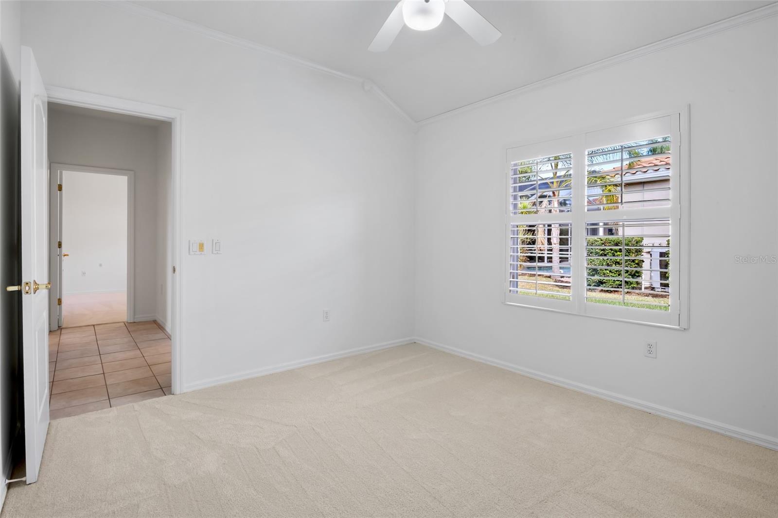 Image 29 of 53 For 5278 Far Oak Circle