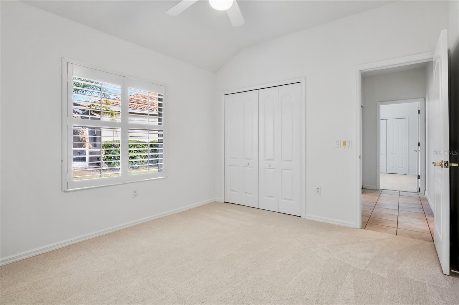 Image 33 of 53 For 5278 Far Oak Circle