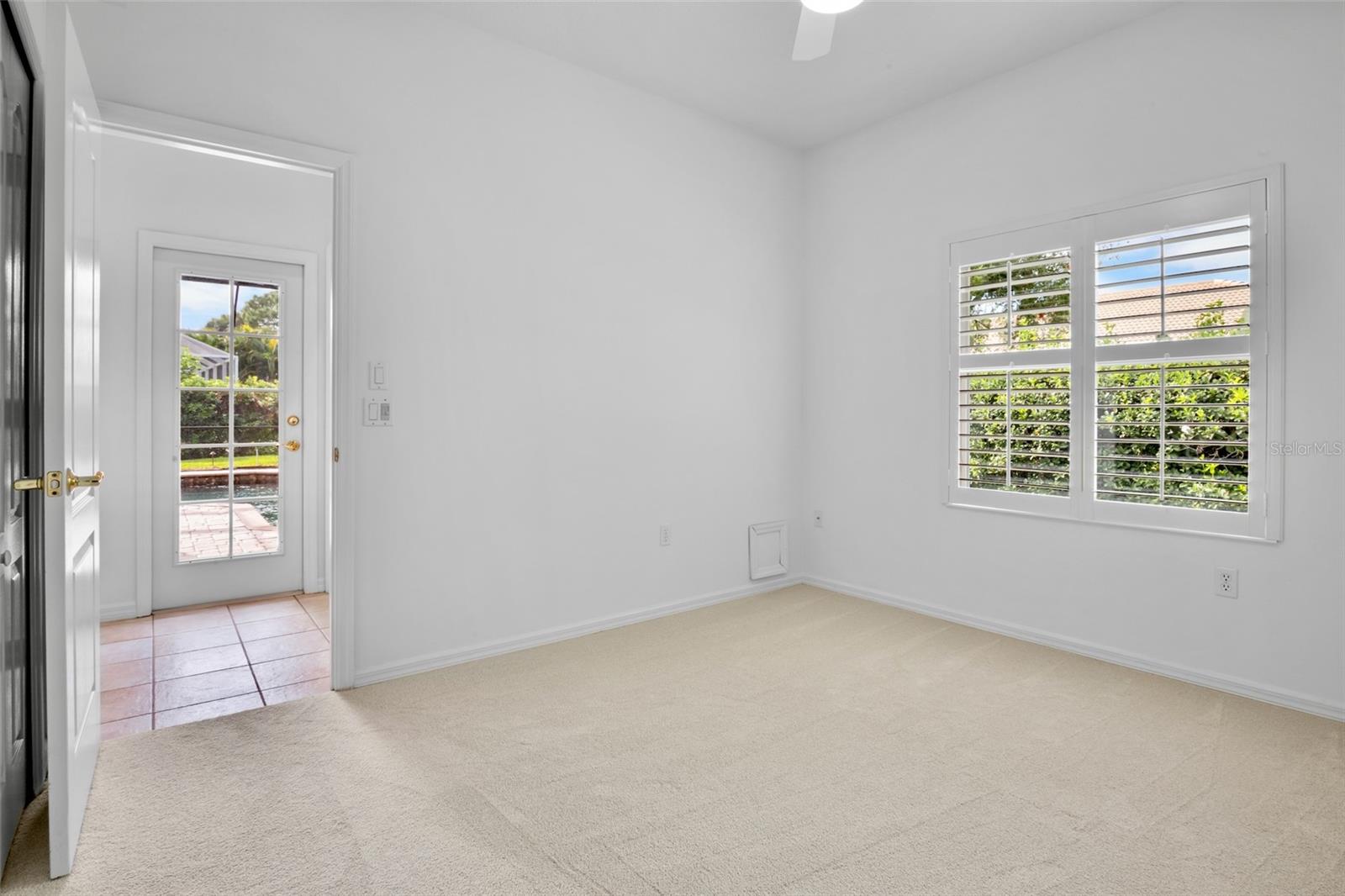 Image 34 of 53 For 5278 Far Oak Circle