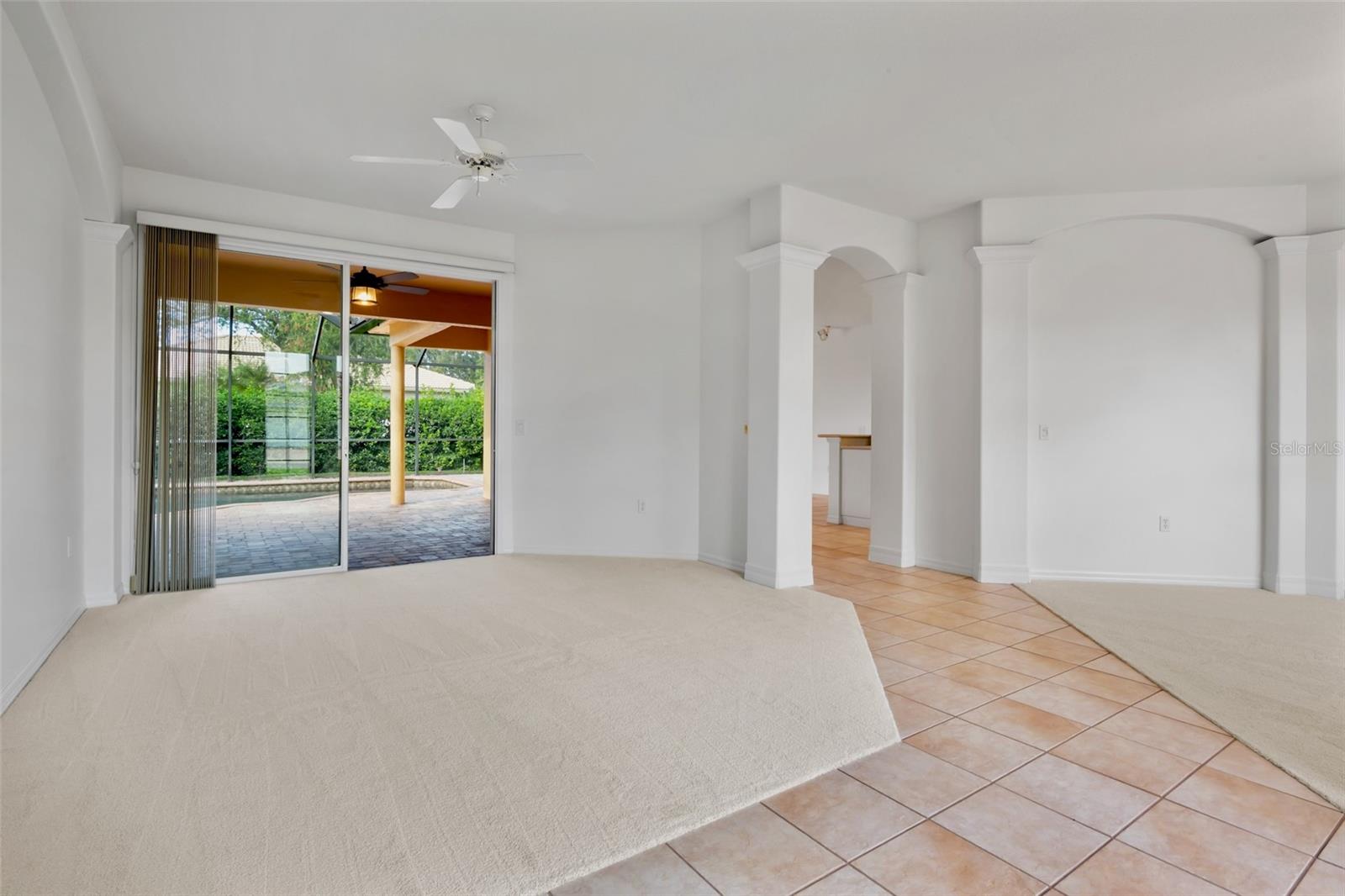 Image 7 of 53 For 5278 Far Oak Circle