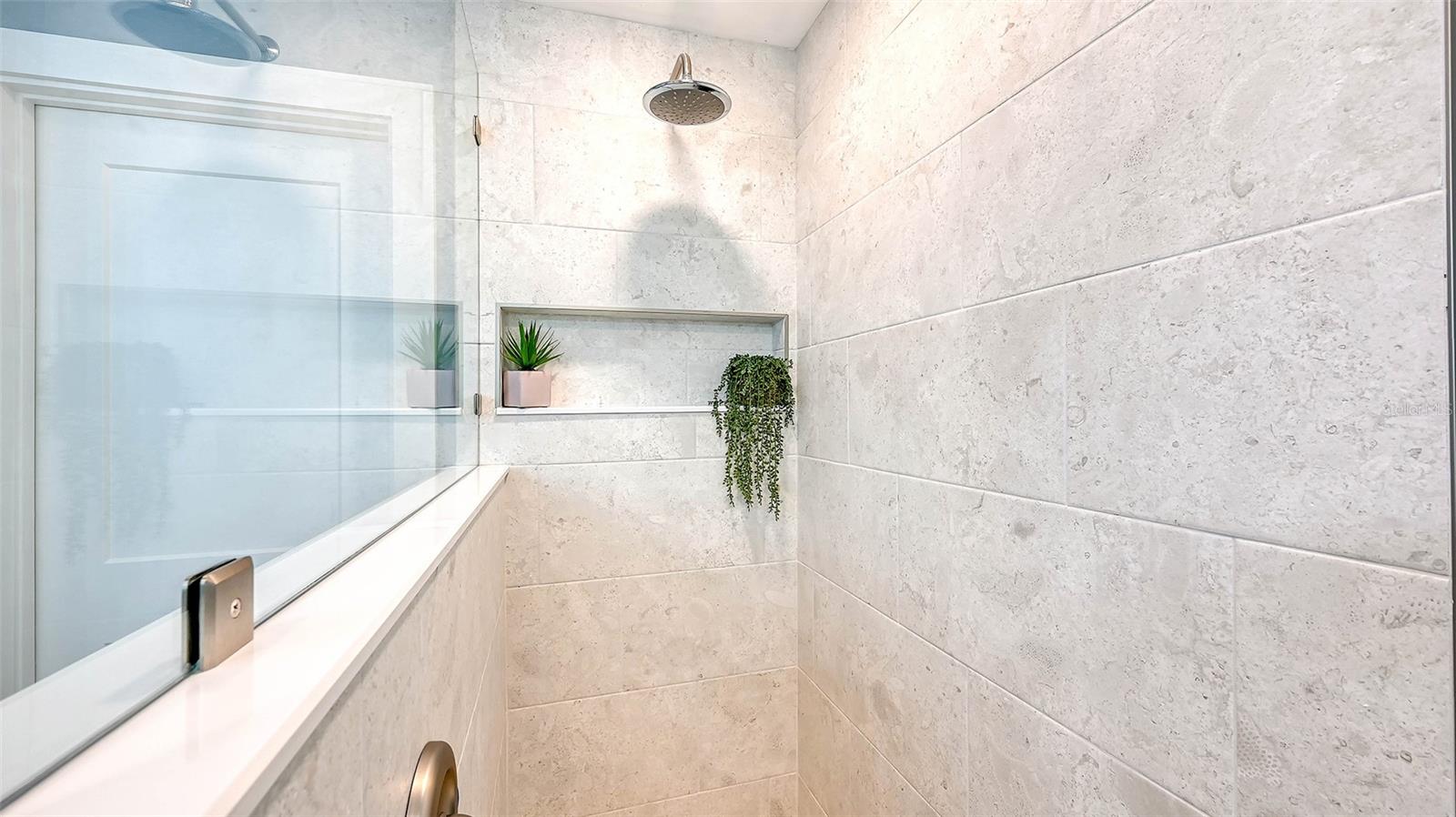 Image 31 of 100 For 7221 Plovers Way