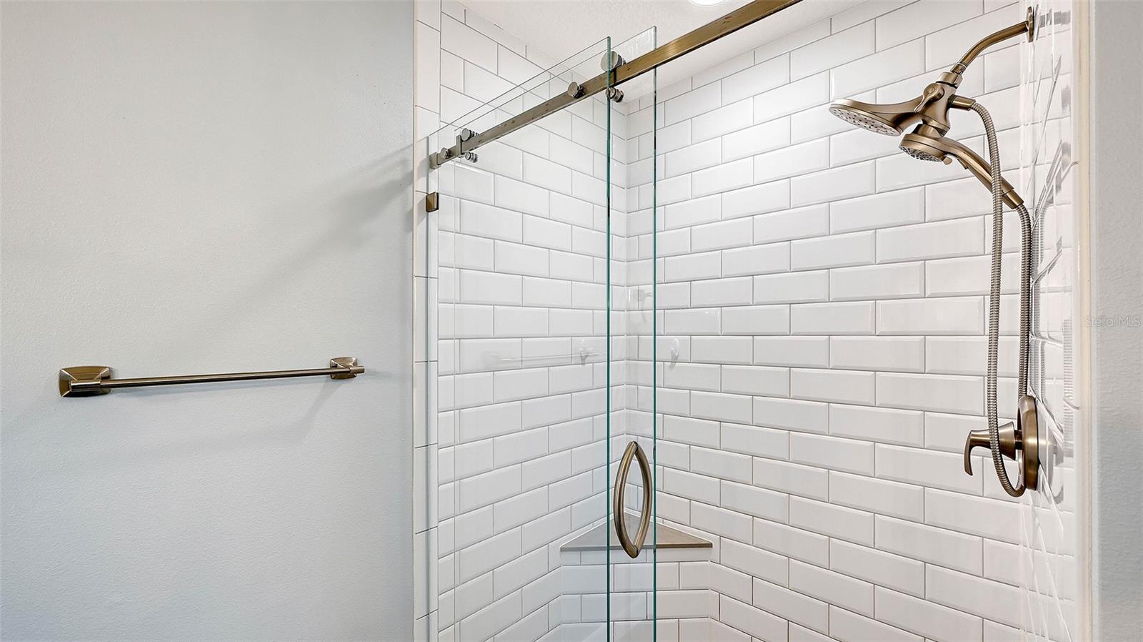 Image 42 of 100 For 7221 Plovers Way