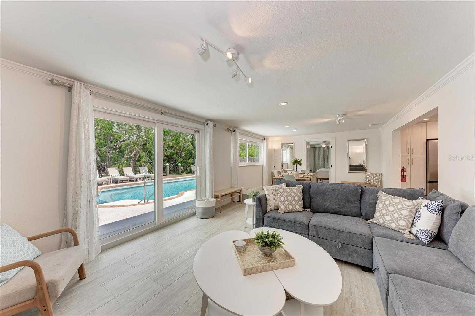 Image 23 of 70 For 116 Hammock Road