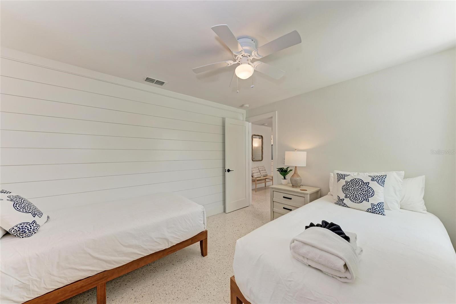 Image 33 of 70 For 116 Hammock Road