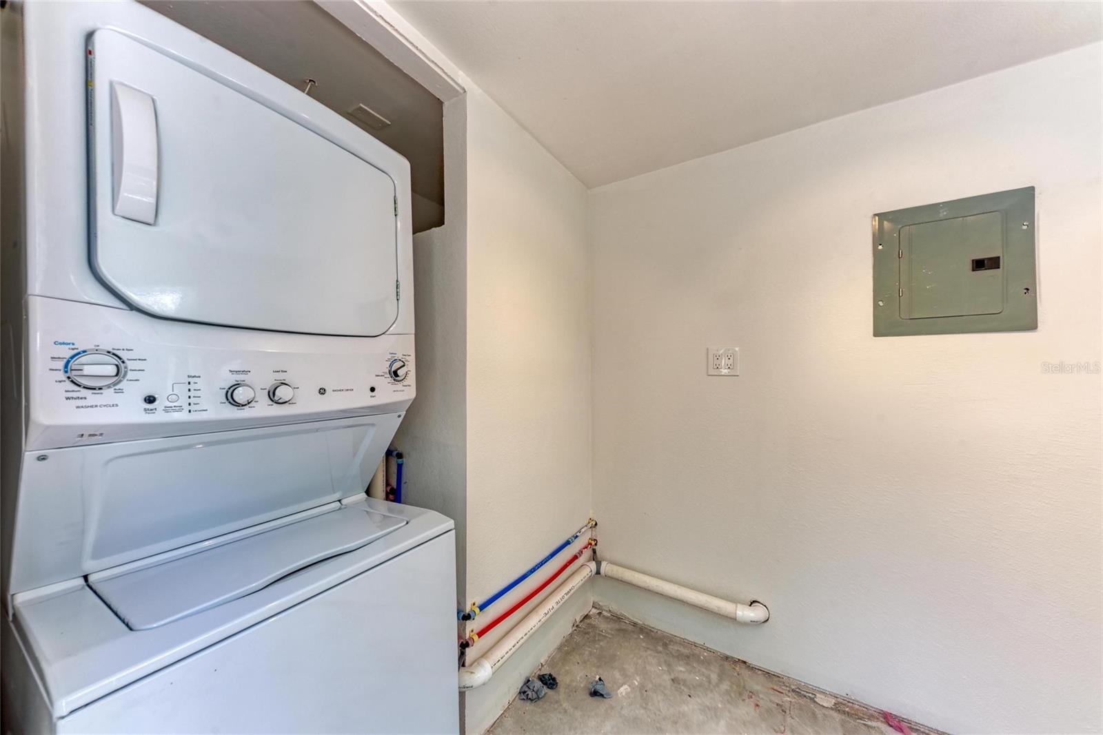 Image 39 of 70 For 116 Hammock Road