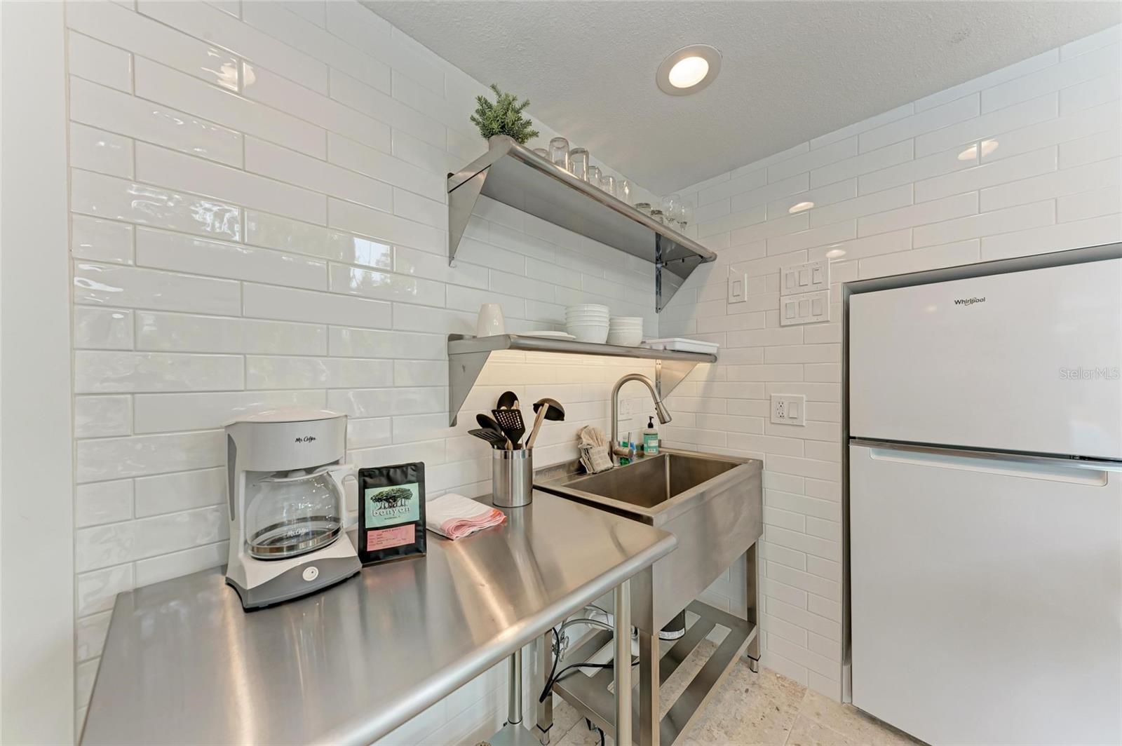 Image 44 of 70 For 116 Hammock Road