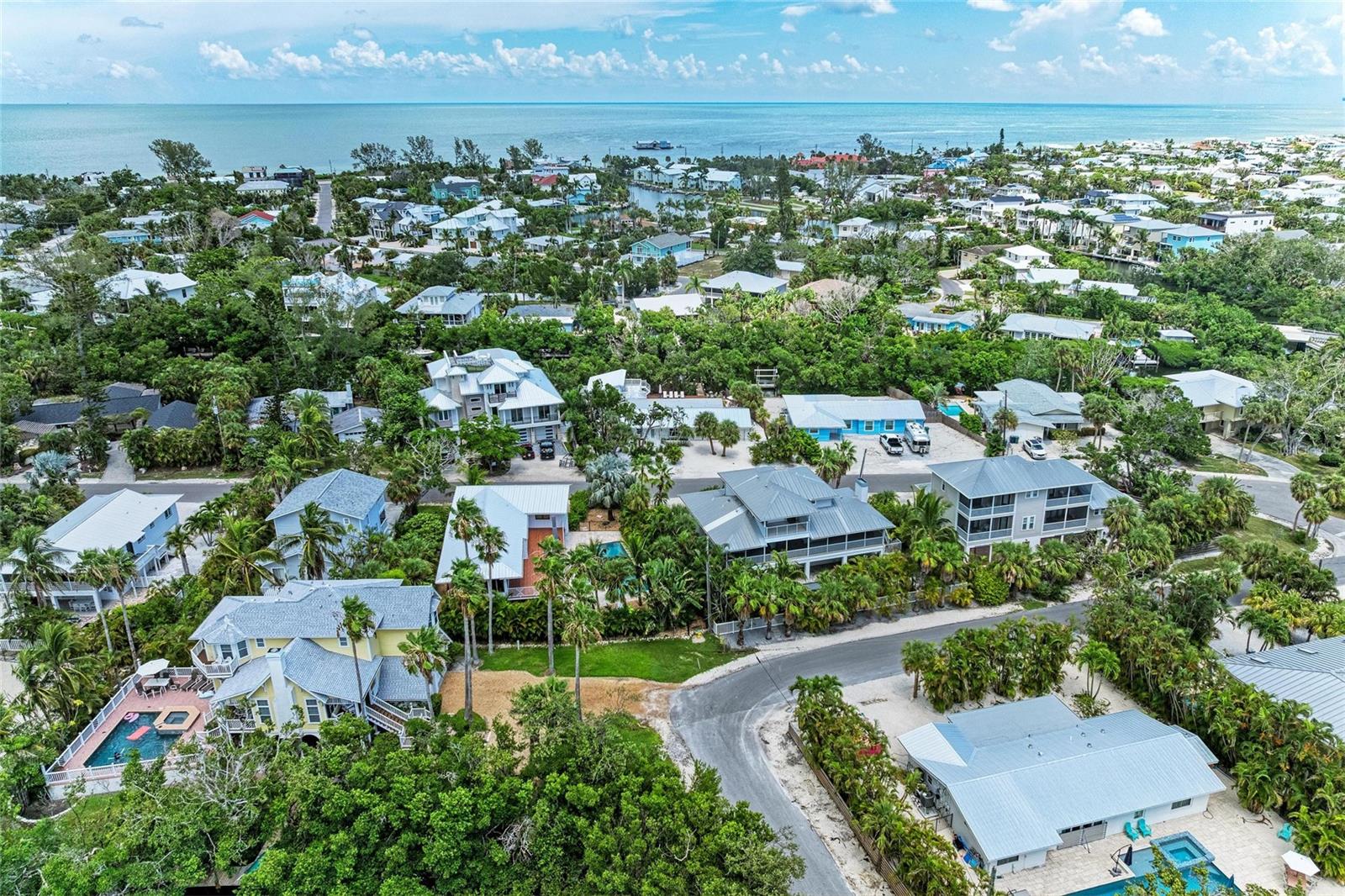 Image 65 of 70 For 116 Hammock Road