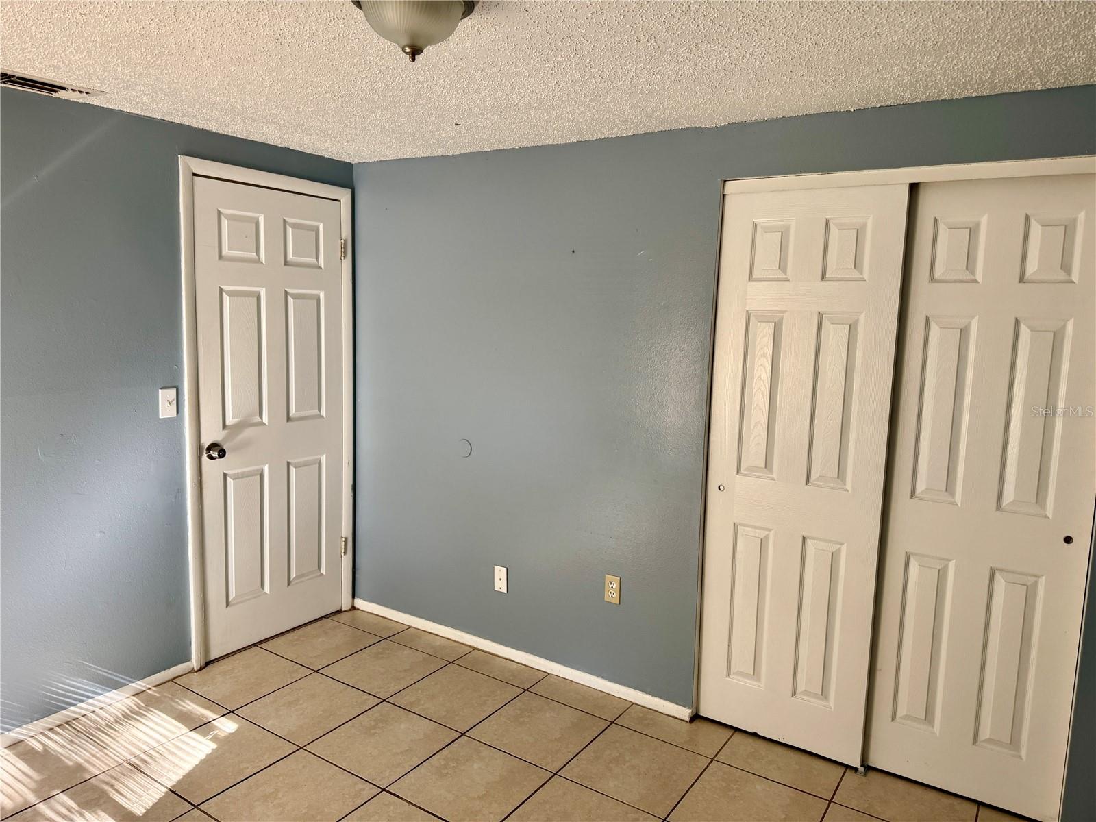 Image 14 of 16 For 2311 52nd Avenue E