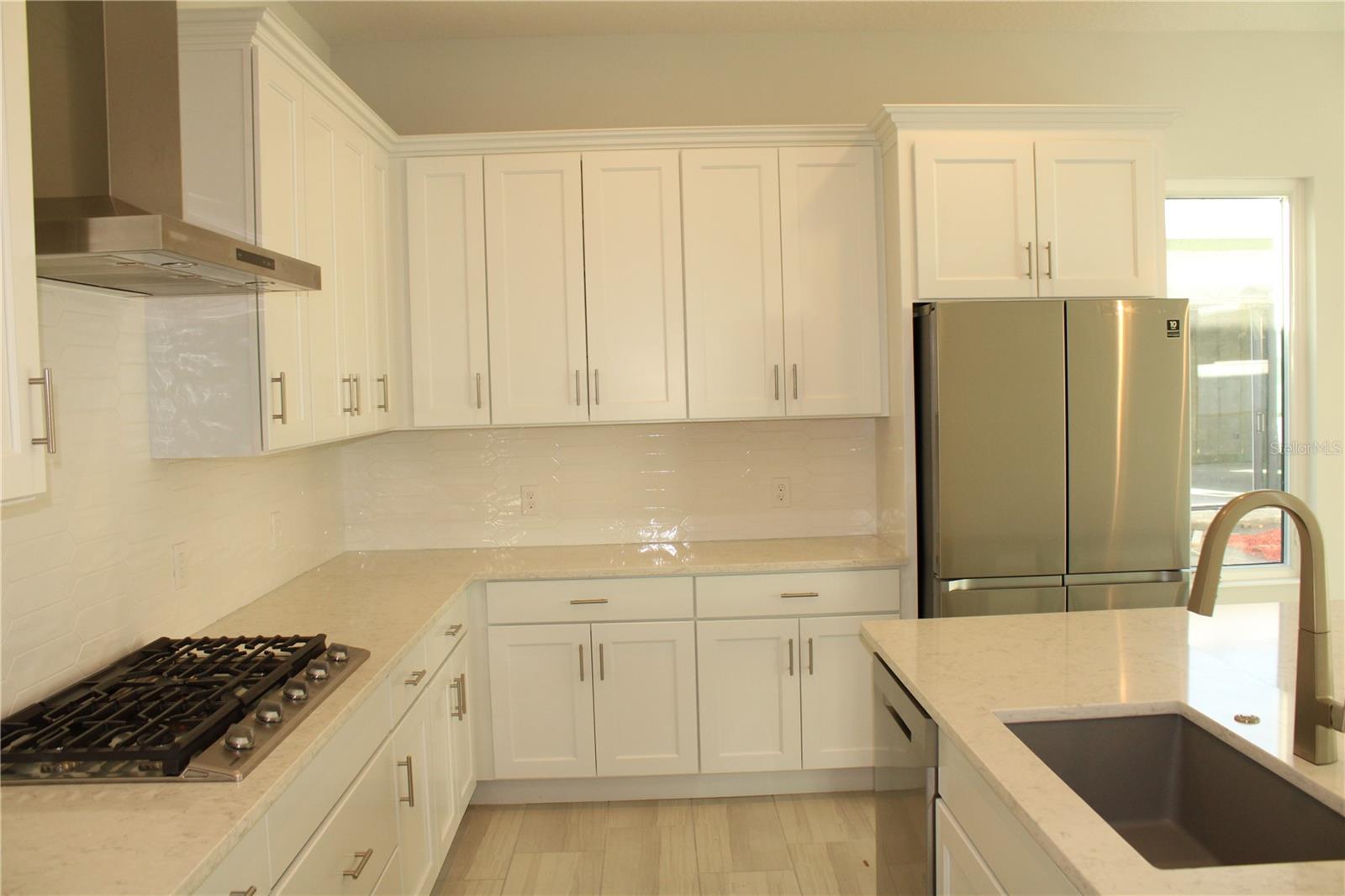 Listing photo id 7 for 6311 Pigeon Plum Way