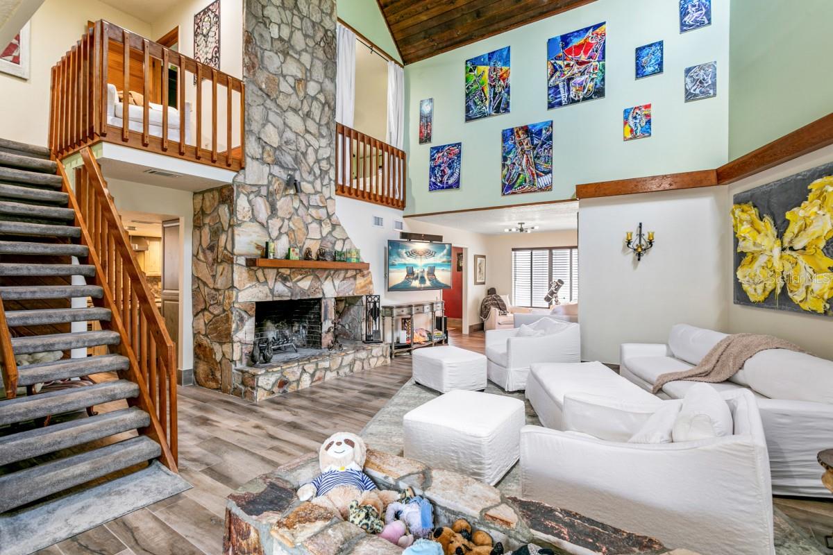 Image 8 of 34 For 4 Santa Maria Lane