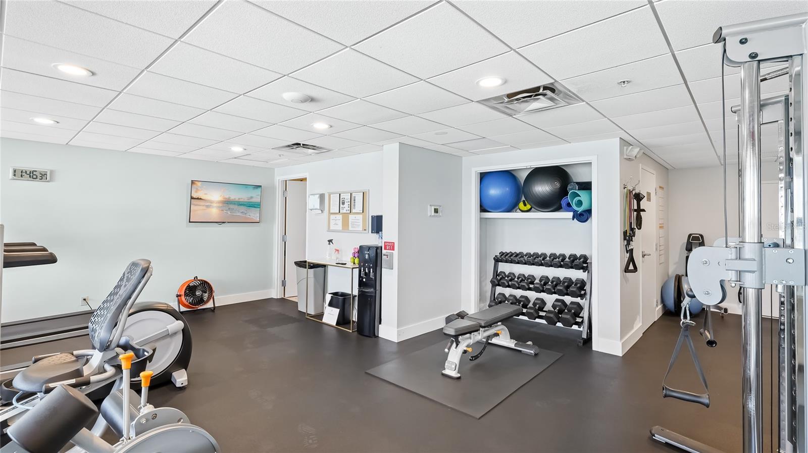 Image 27 of 32 For 601 Longboat Club Road 504s