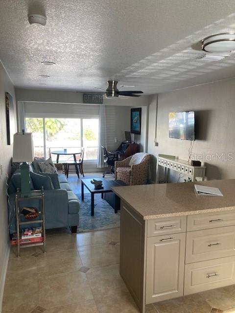 Image 6 of 21 For 707 Saint Judes Drive S 3