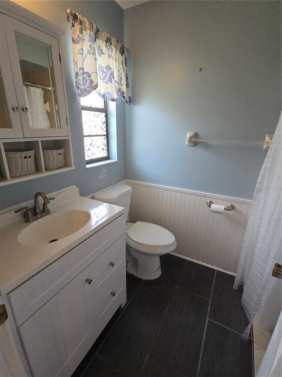 Image 11 of 27 For 4924 Live Oak Circle 115