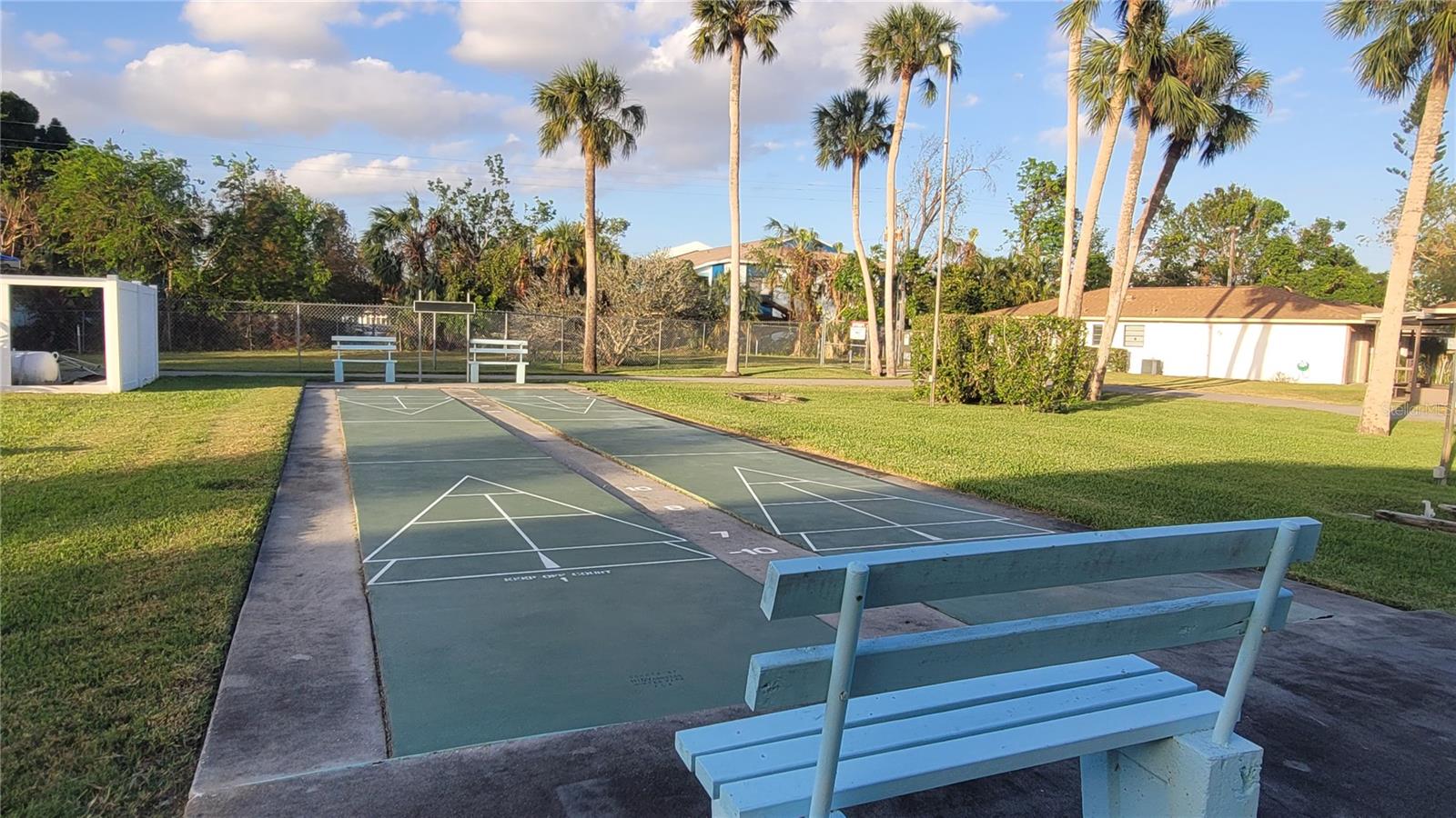 Image 26 of 27 For 4924 Live Oak Circle 115