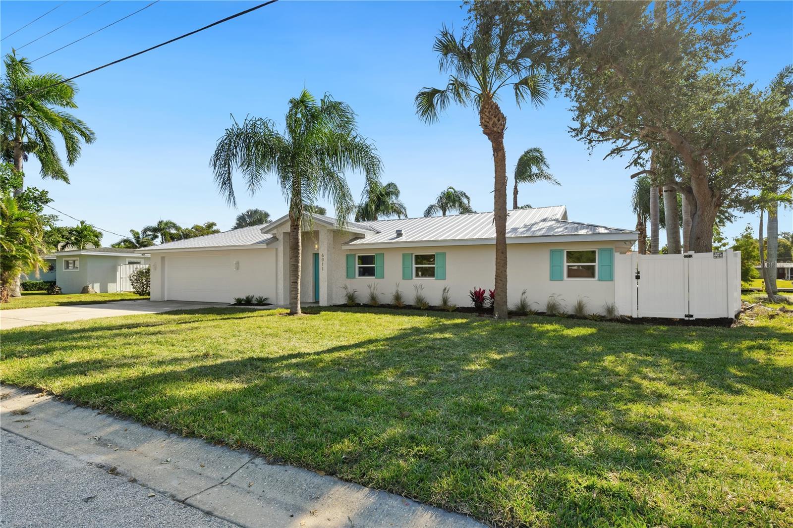 Image 20 of 59 For 6911 9th Avenue Nw